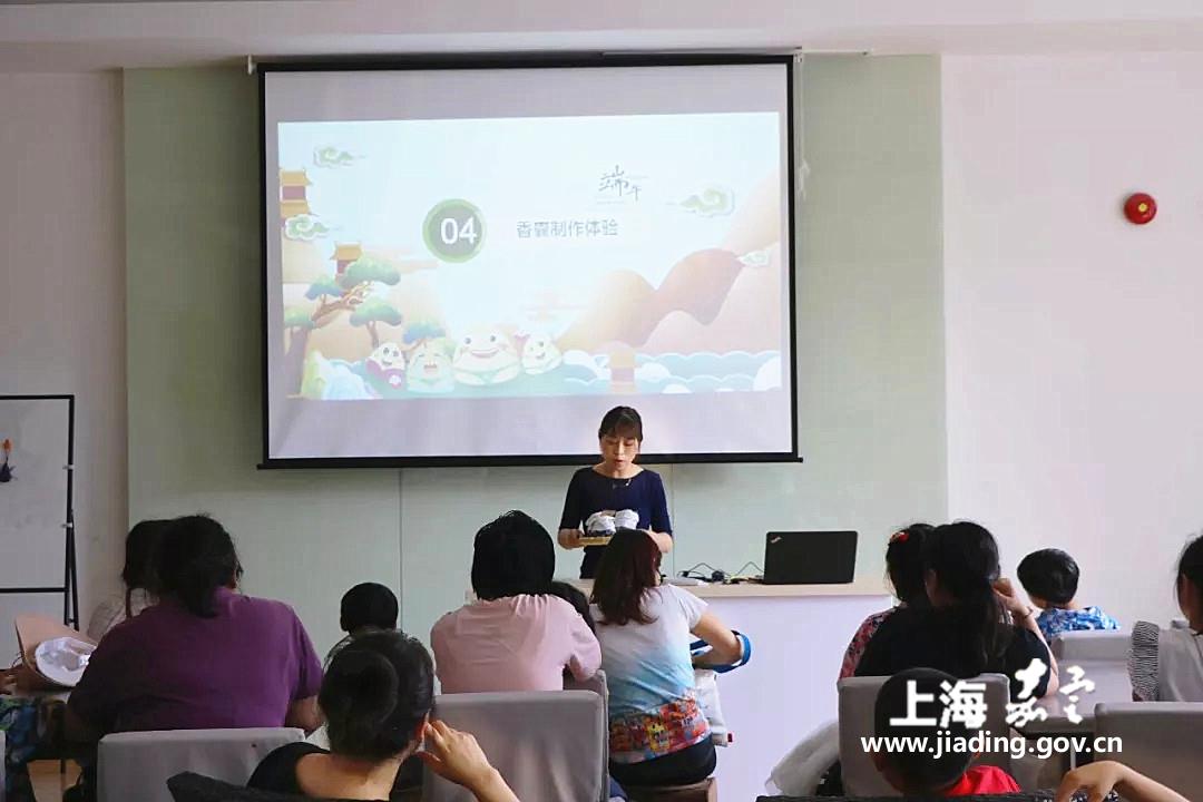 ab68abc85be24f9a979f7c94f02eee16.jpg