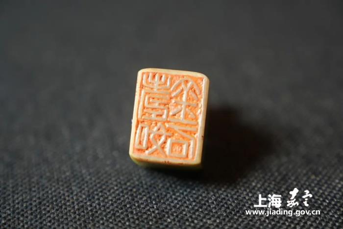 a6496599fd8545aba9341d7f559558a8.jpg
