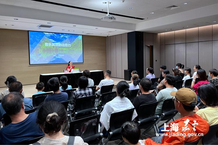 e08590b904554384b5e6db6cb907b566.JPG e08590b904554384b5e6db6cb907b566.JPG